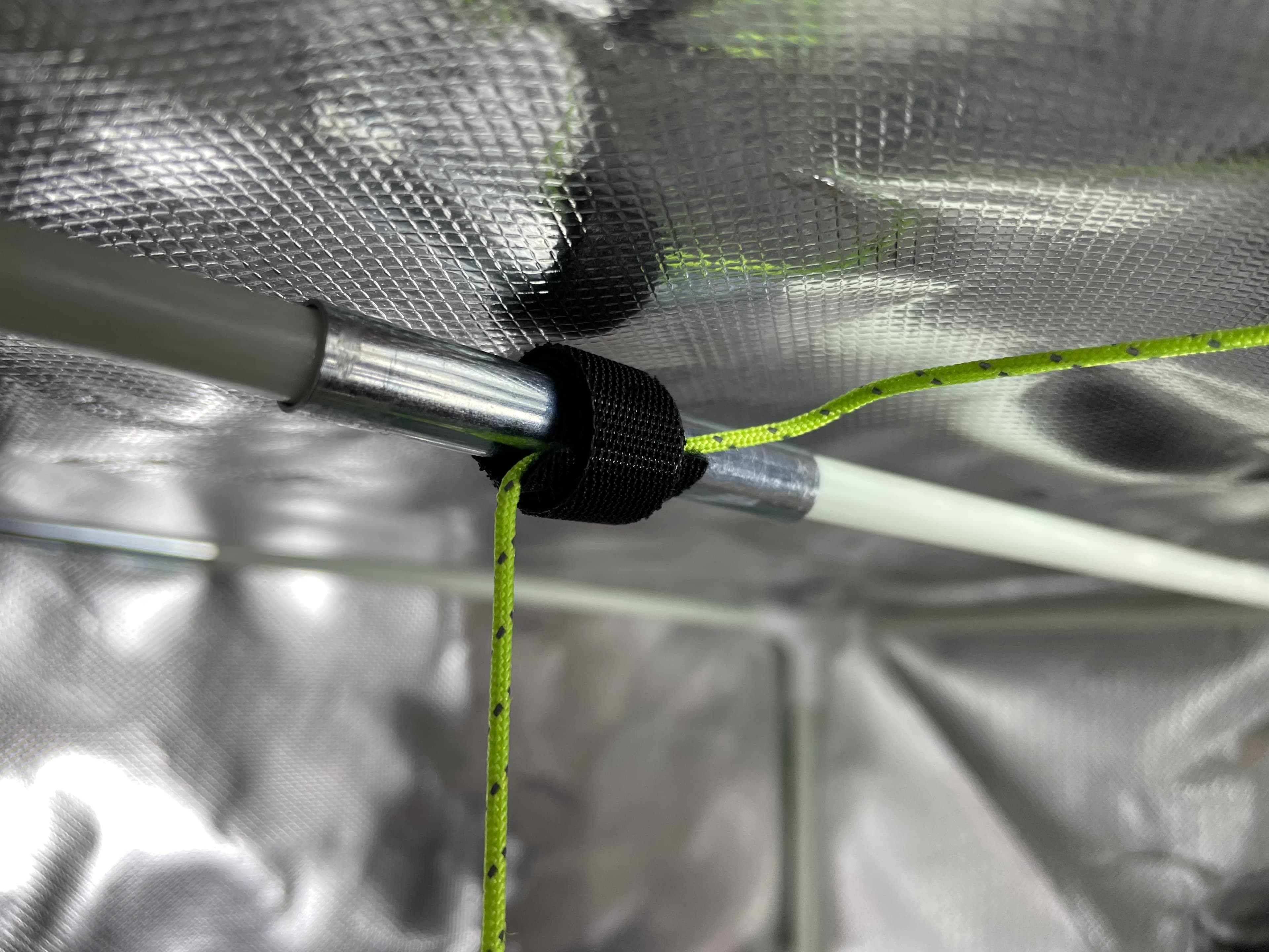 simple, secure Grow. sensor hanging system